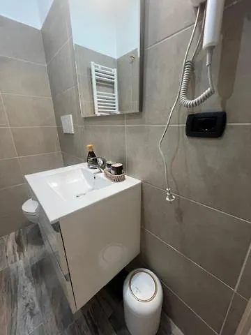 Lungotevere Testaccio 6 -