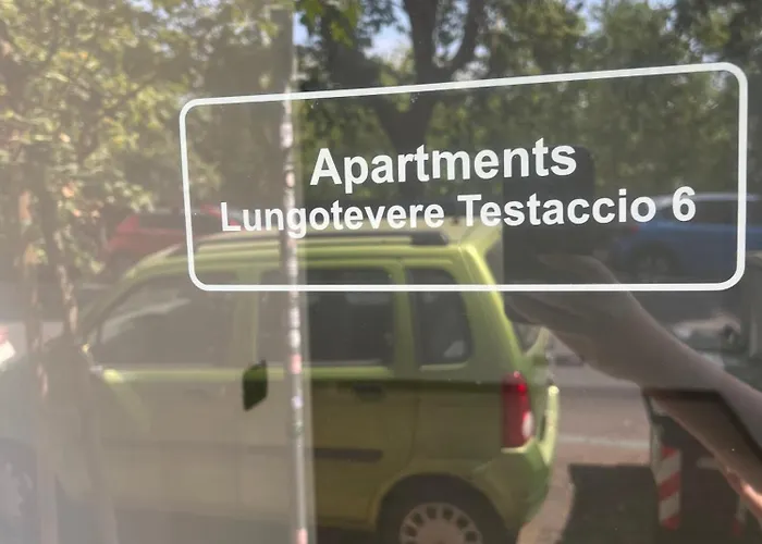 Pensión Lungotevere Testaccio 6 -