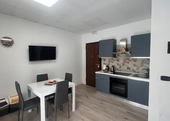 Lungotevere Testaccio 6 - Pensión Roma