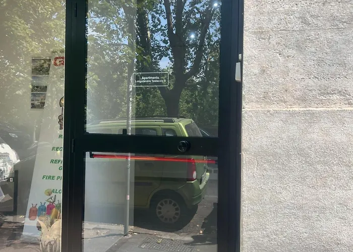 Lungotevere Testaccio 6 -