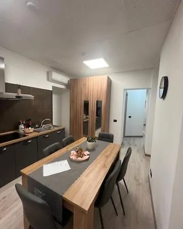 Morena Πανσιόν 4*